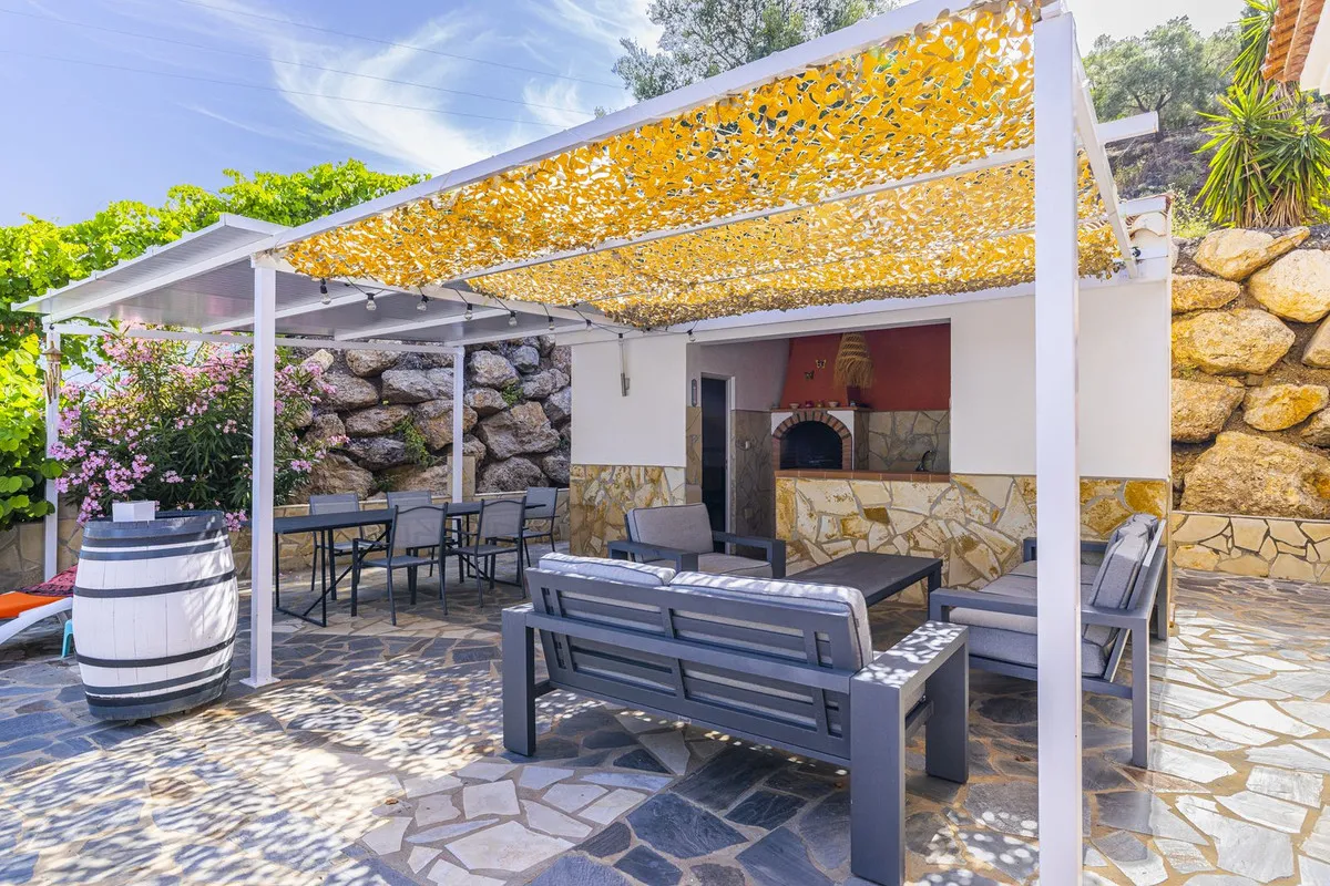 daeafdcc-305b-4465-93b4-969ef1f478cb