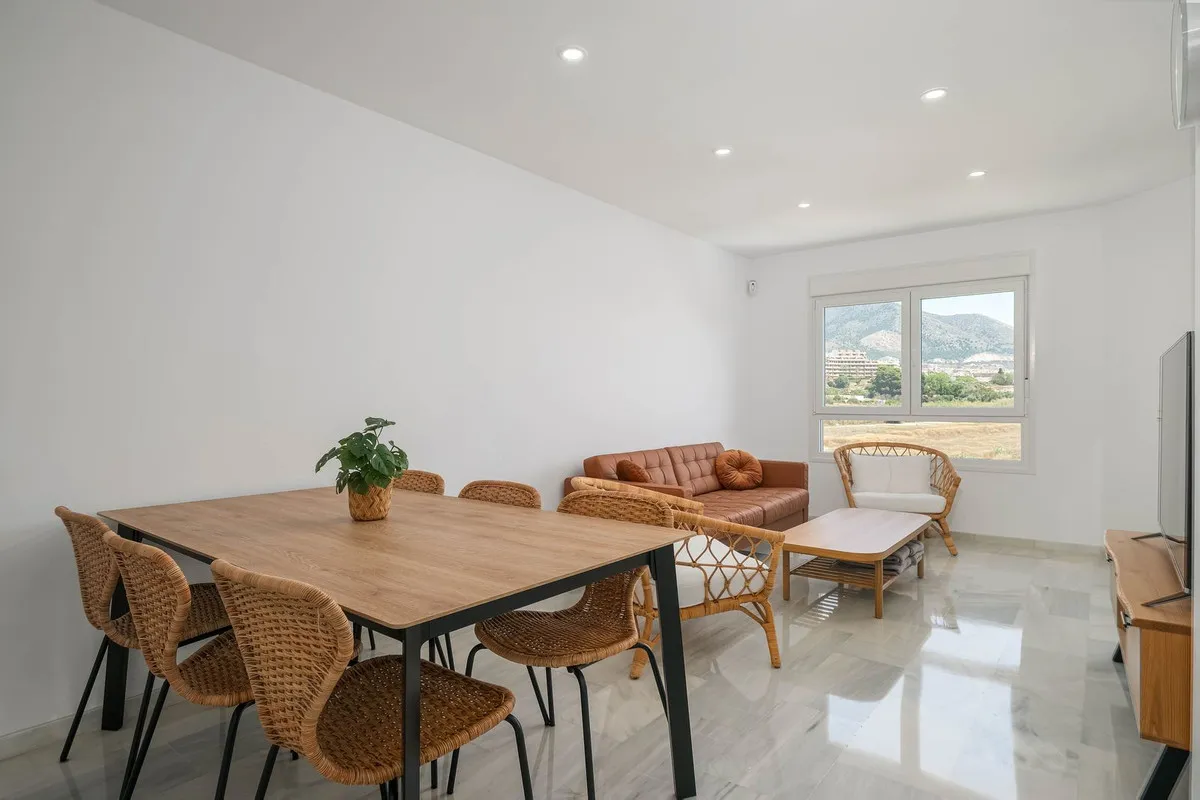 ffbabb2e-a3e3-4059-a3f1-7c4600f3577f