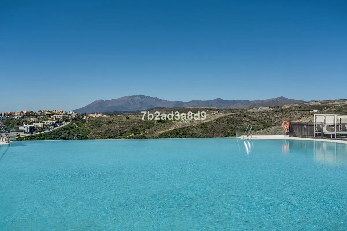 e94a9c3c-d3bc-4016-b989-4a74b14d11ca