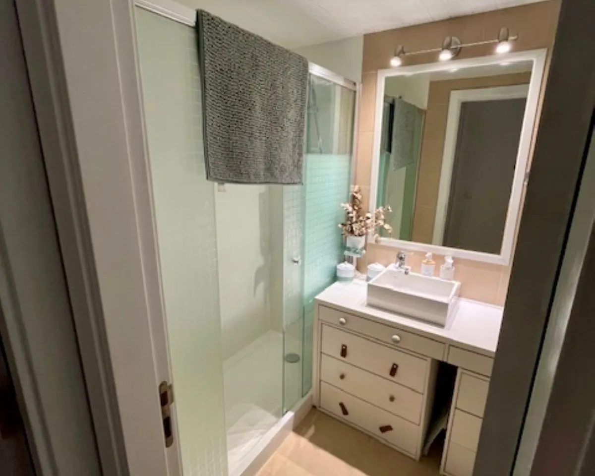 34ff8da1-3e60-48ce-aabd-1f51201f968a