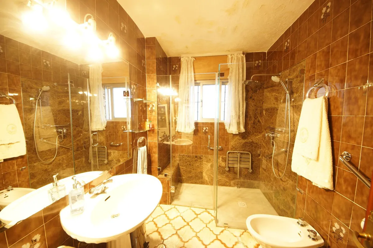 f72cd67b-4565-4f83-987f-9325d00547b6