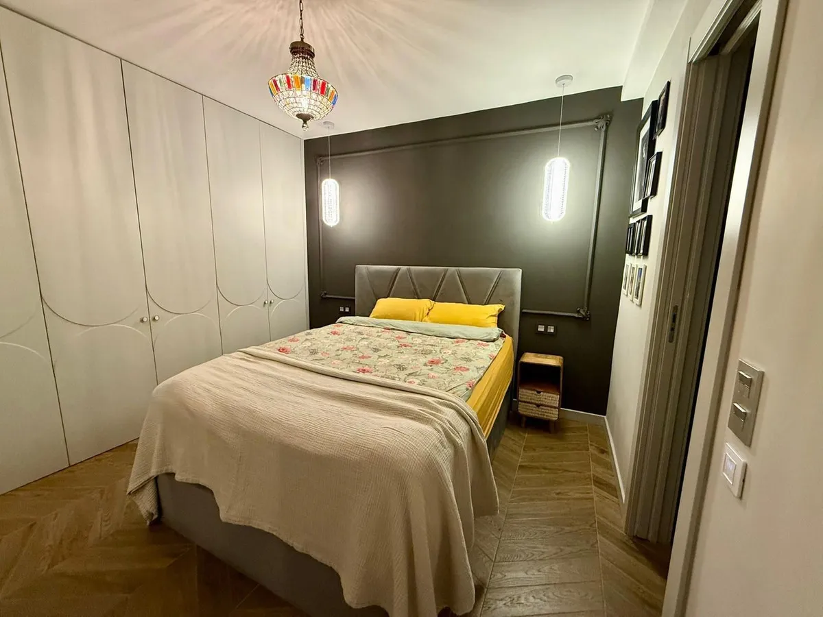 175e1f7a-1fb8-45de-bba4-dea9337ea5e3