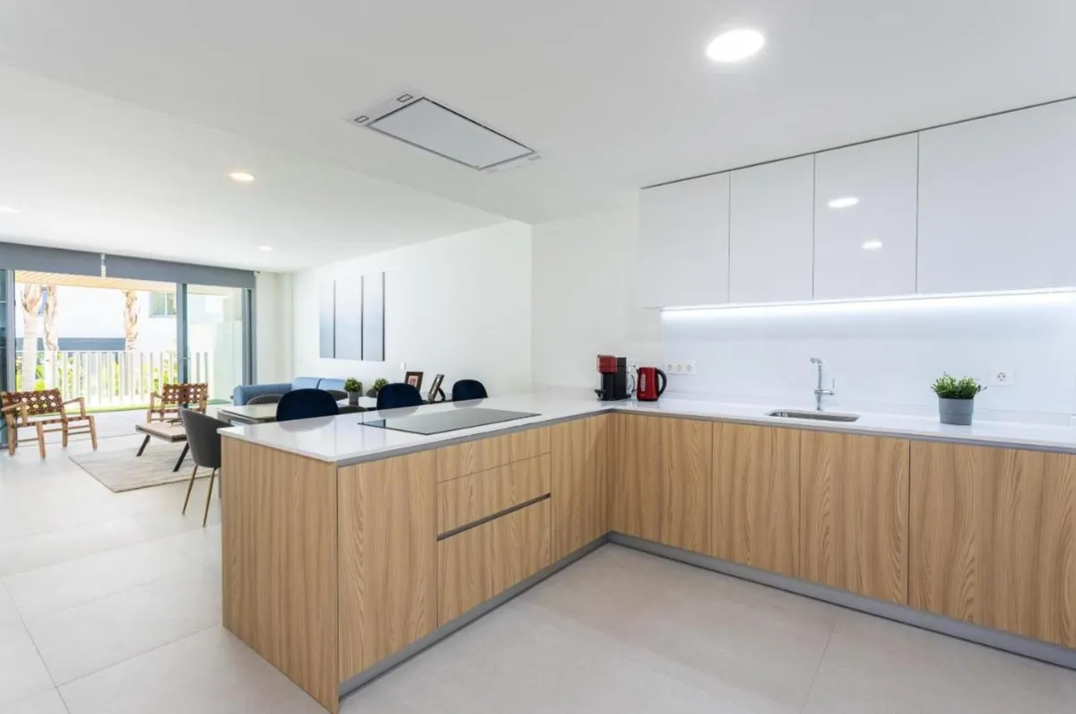 0331f942-ee62-4fba-9652-6564ef0b5487