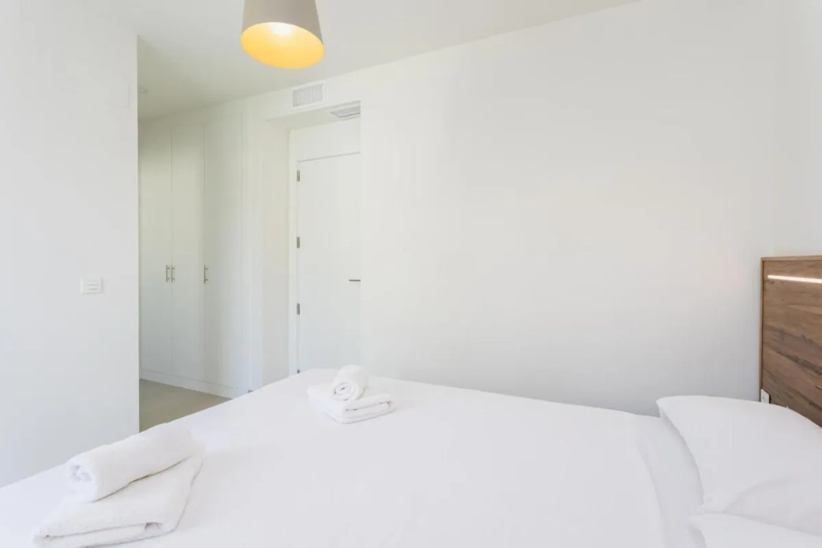 3f488301-8f21-4f8d-9b9c-f13a3c2758fb