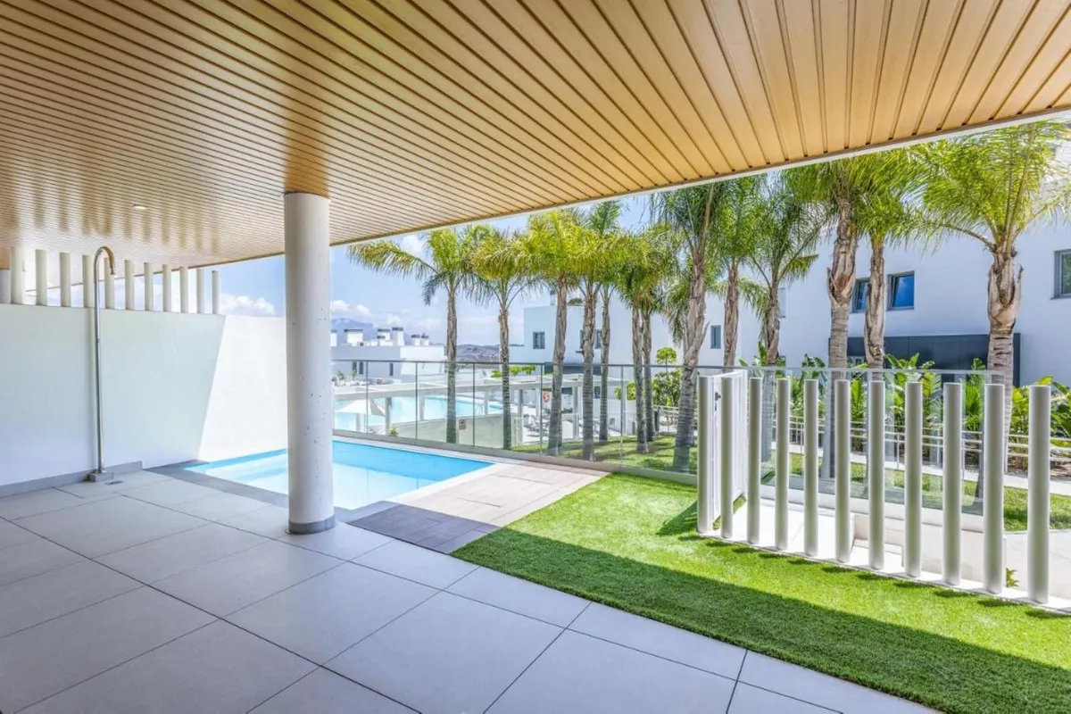 7bb02f01-0cc4-4c13-8caa-53da23f9d0ba