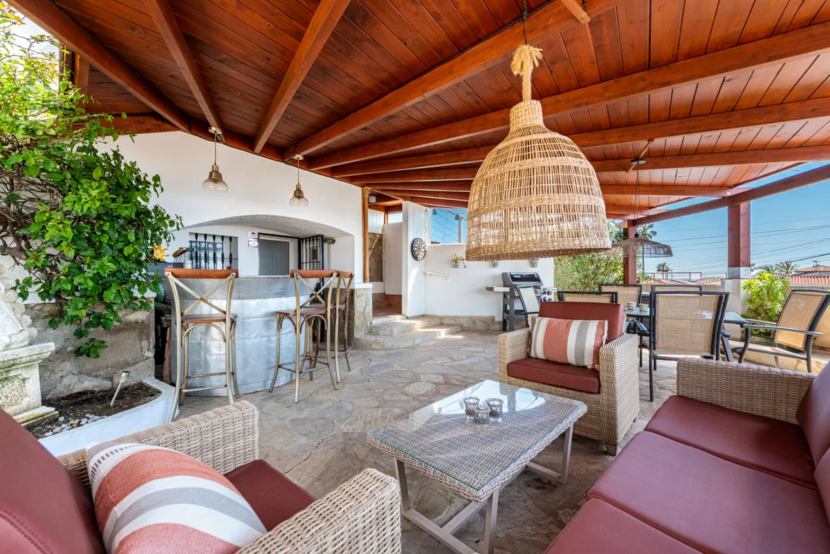 09256be2-514e-4311-9c7d-8d9cf705f0a0