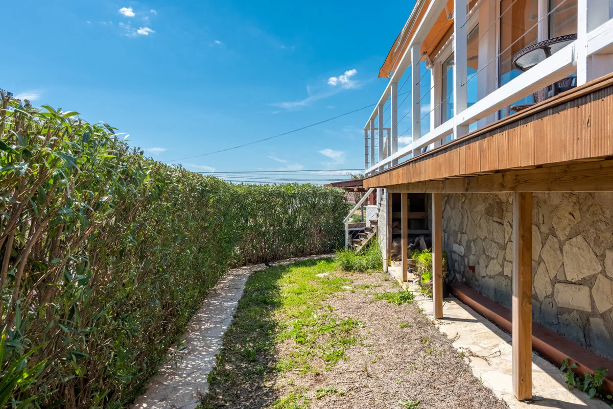 24ce4123-374b-4307-b0ca-589350daff49