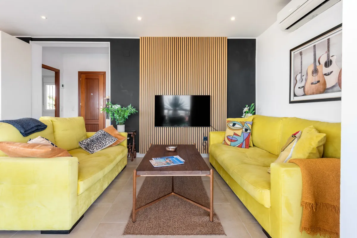 24d56e76-1a66-4570-8d78-bddd1bd494b4