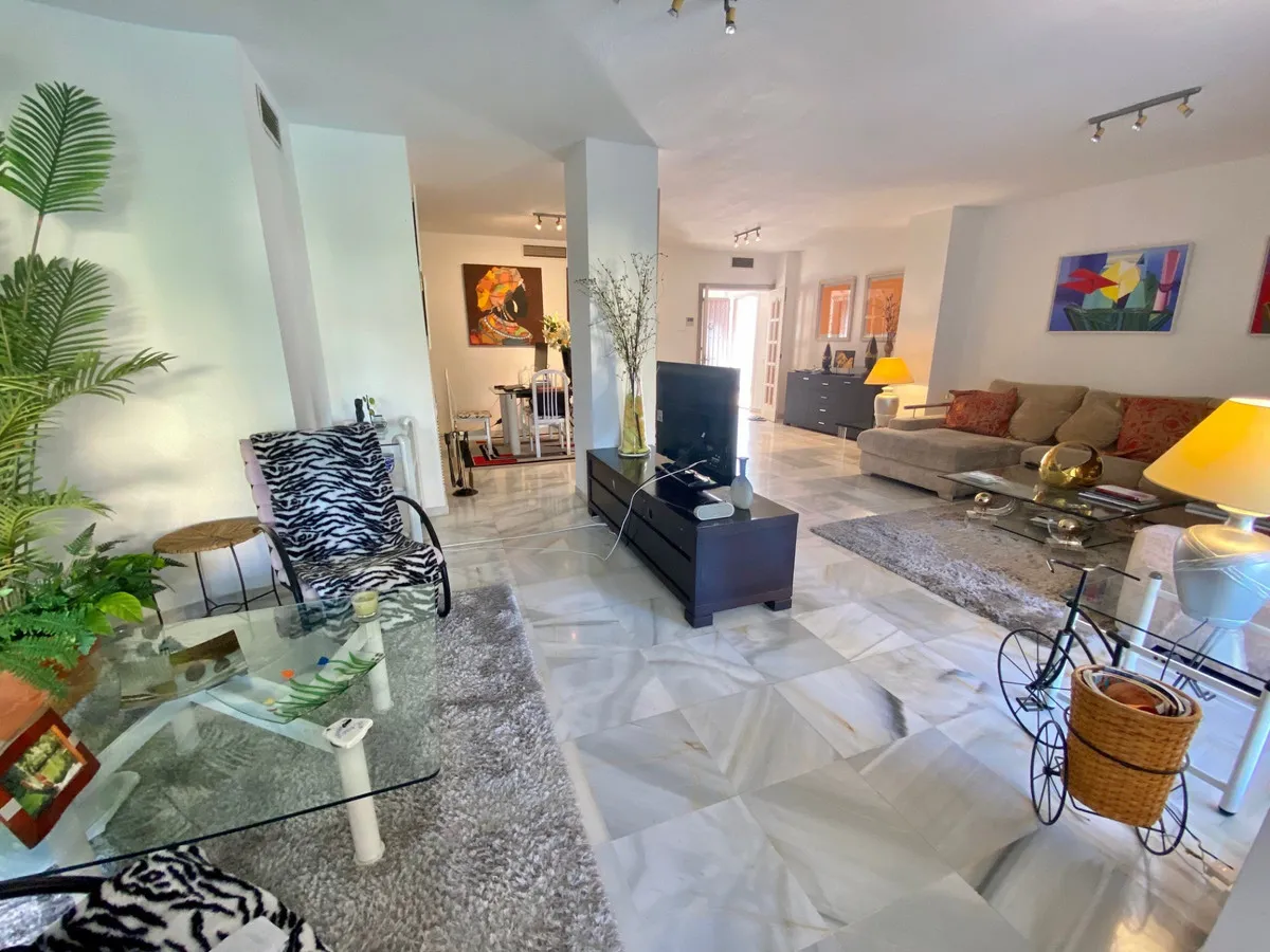 7f0dbc50-f33a-4198-b3d8-63ba6bf85c09