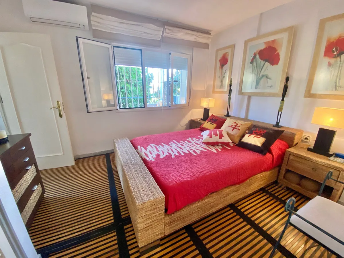 e7e65ea3-607a-4cd0-8907-787f25e5f406