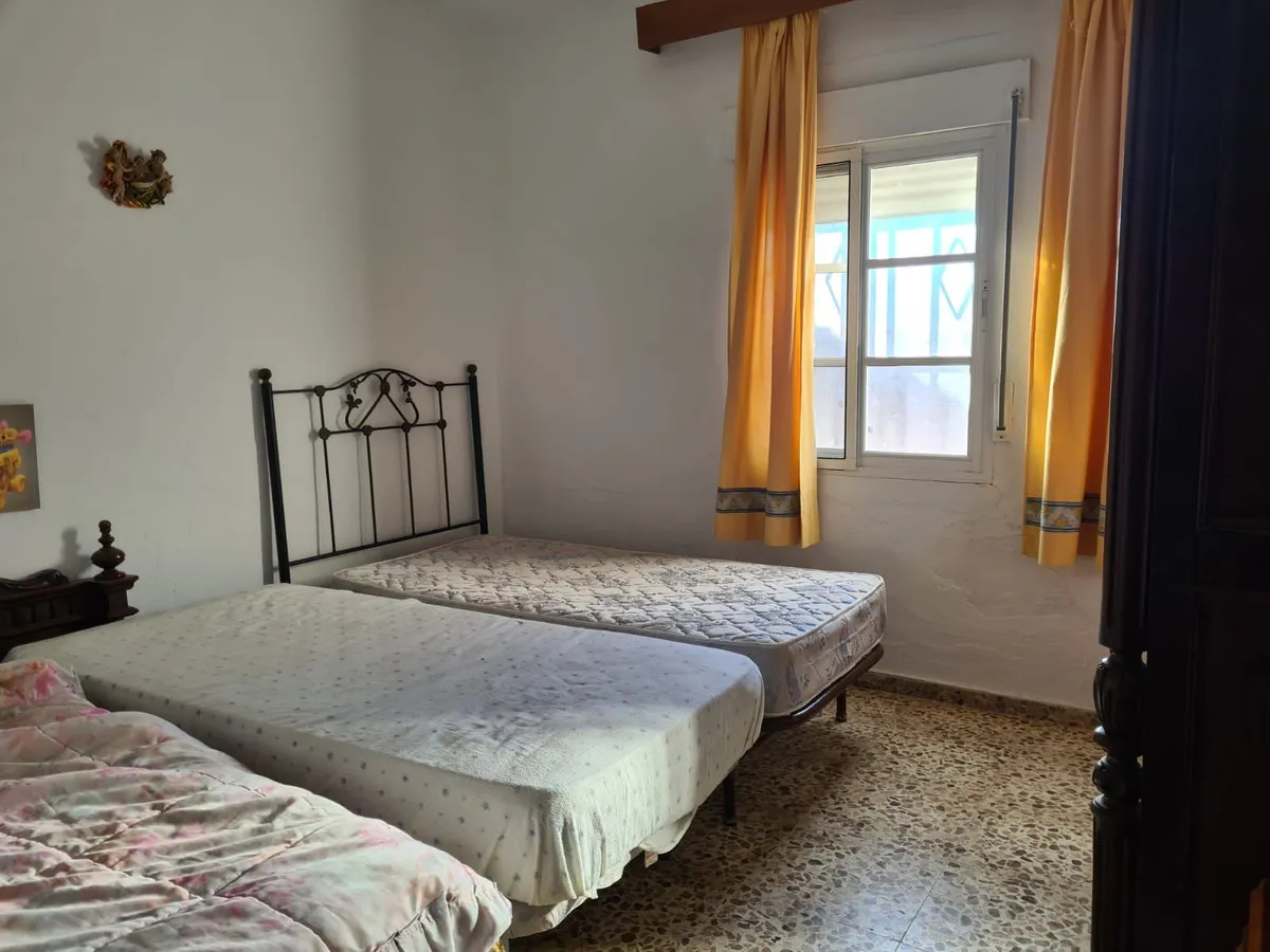 d39f4a55-35b7-4938-979f-a3950a7177c4