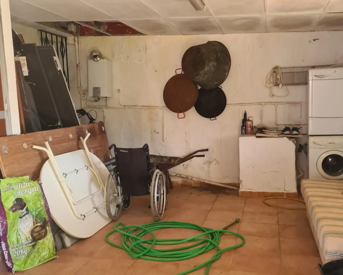 f2fb811d-0925-4f27-a1bd-5b39f5c61a4b