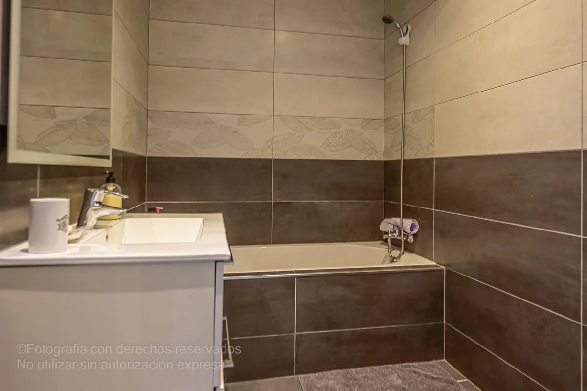 0d95202a-3b2e-4664-9d6d-1dc53f976a5e