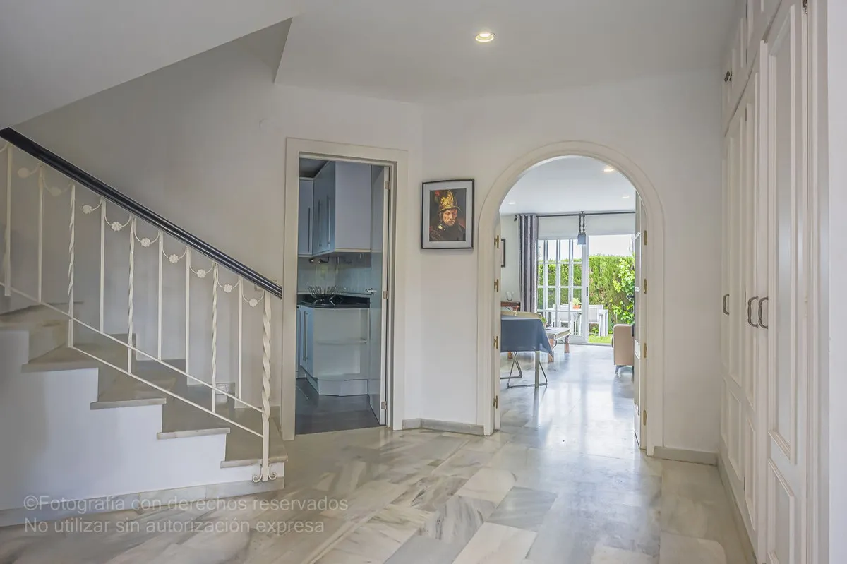 fd09e1e0-b38c-479b-8996-29fce823bcf7