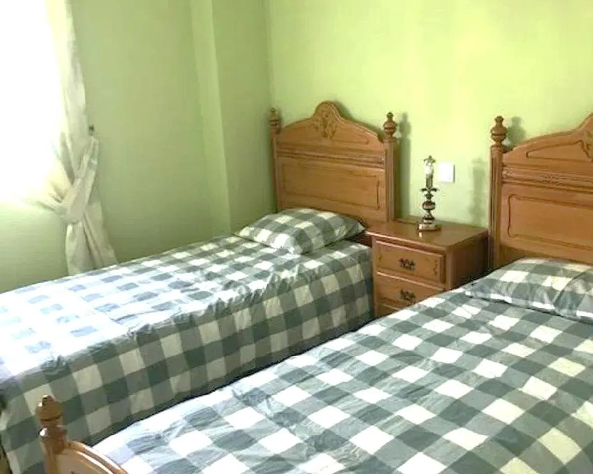 7cba6f0e-950a-4c0a-89a3-5d1c223eba93