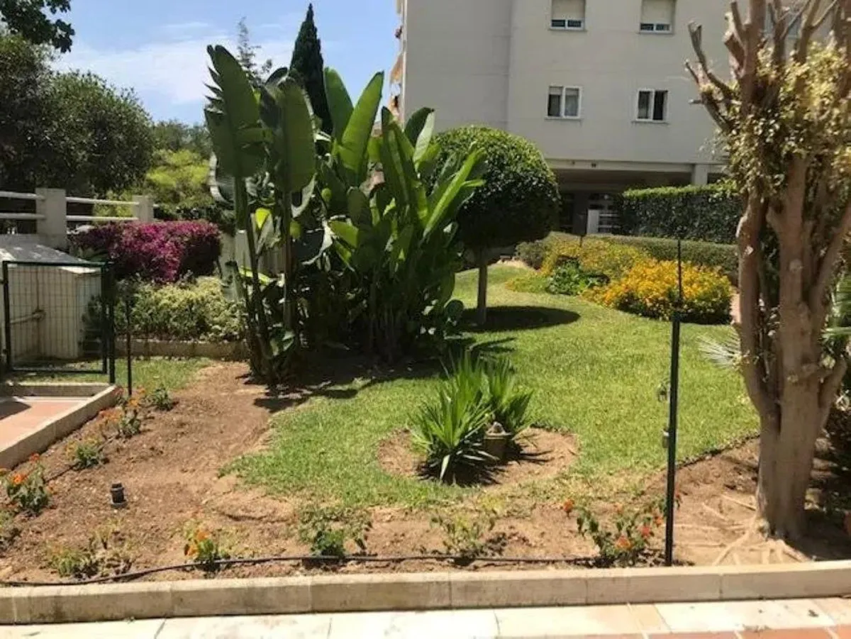 e14ddeac-d2e8-436b-a8d0-4a88635dd3a4