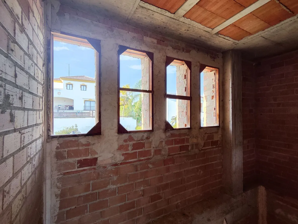 349e5669-7d4a-4d06-bac1-b1446355eb2f