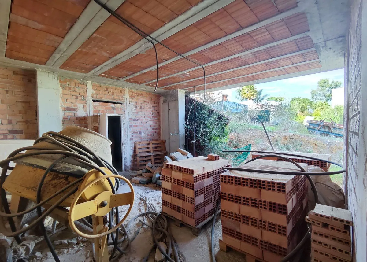 c14d7f1d-4db3-43b7-93f9-7d114ec90944