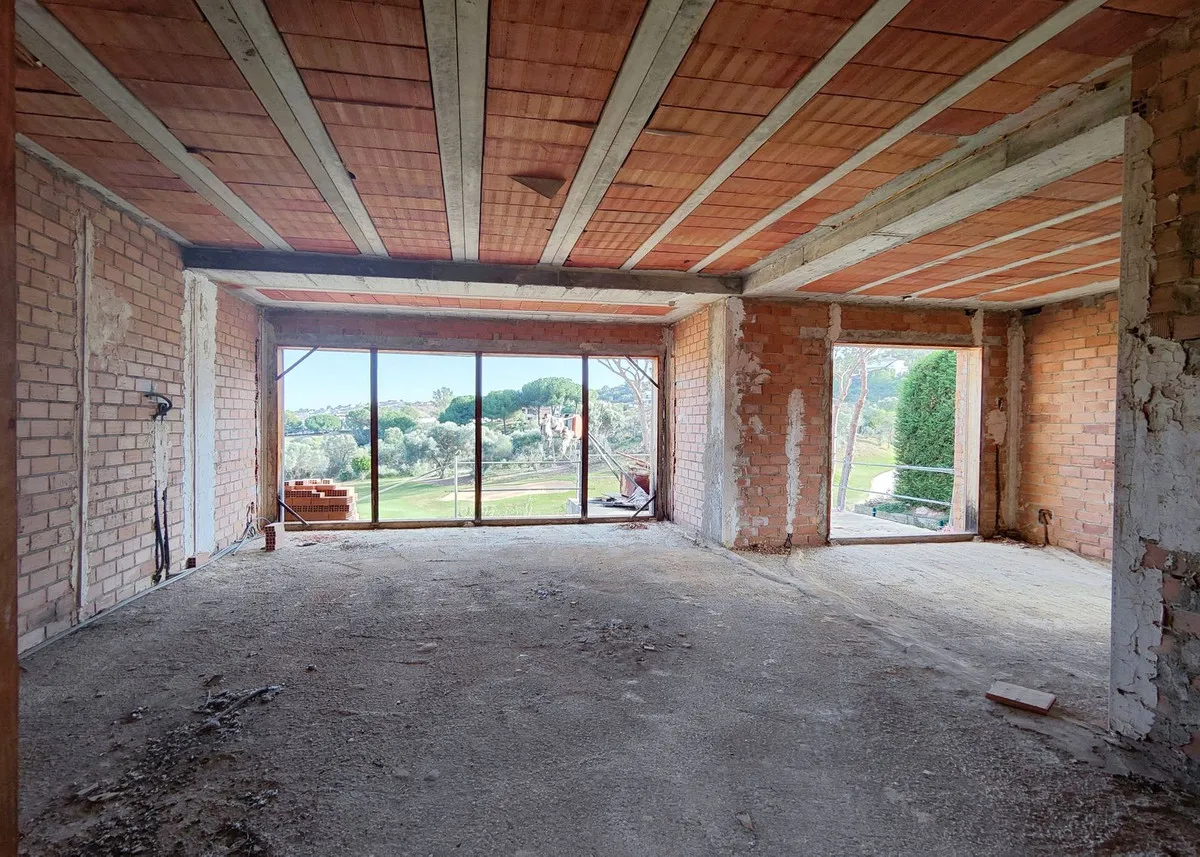 d33efa6b-bdcb-4c13-8764-8b8c985e1ccc