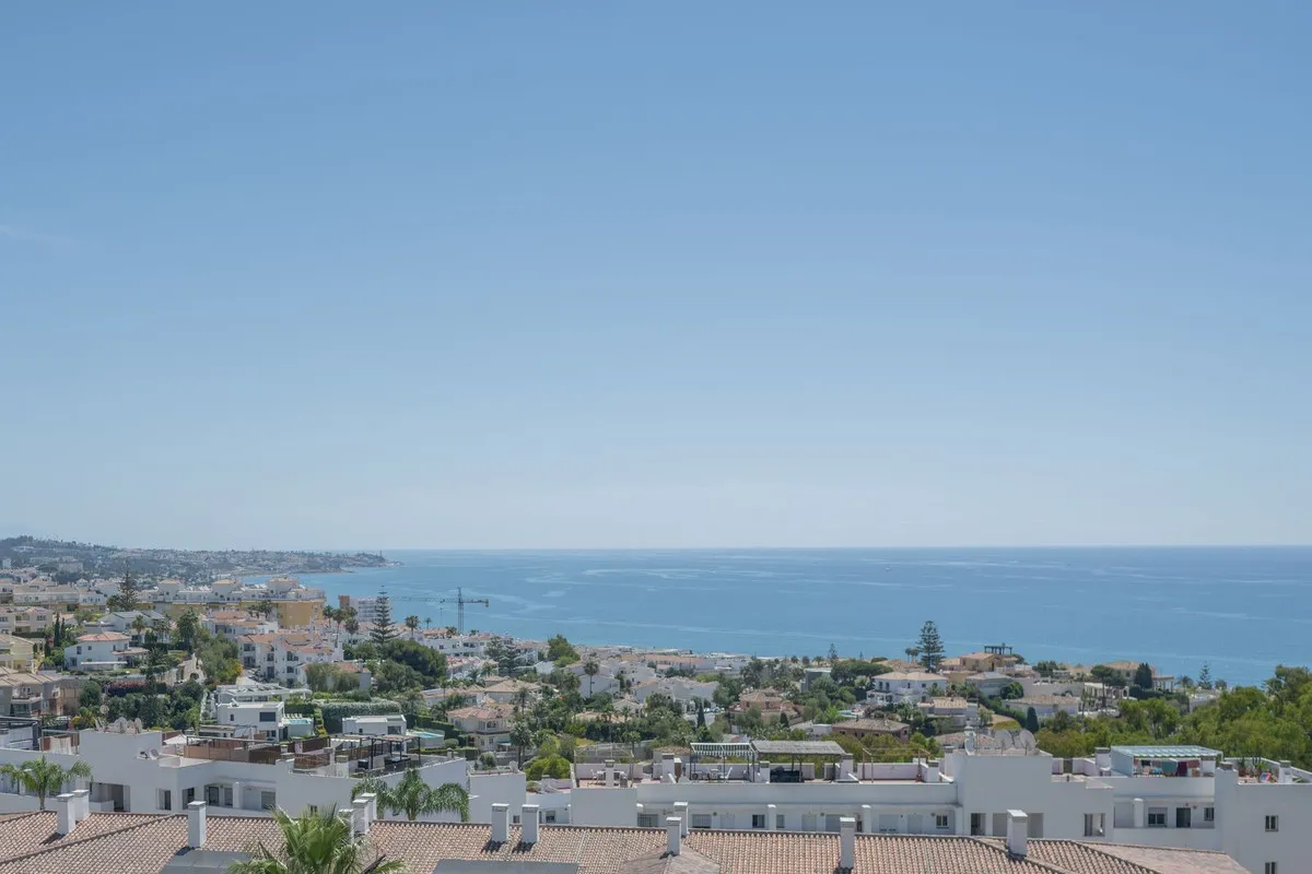 4b32f160-60fa-450d-9957-2b8abd4bae42