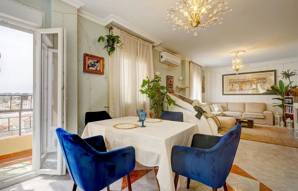 72e888af-4c4f-4e76-852c-b8067baf566f