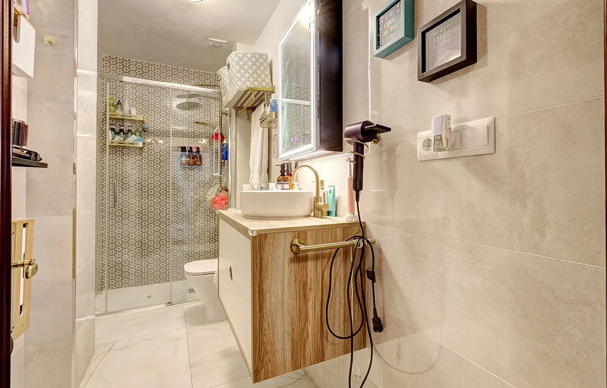 f364dc89-b6eb-4c17-93af-5683769c7643