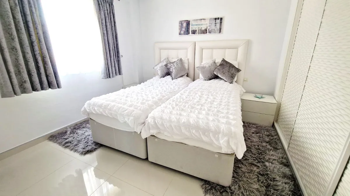 1db28bf0-544e-4d18-9103-11f24de55a2b