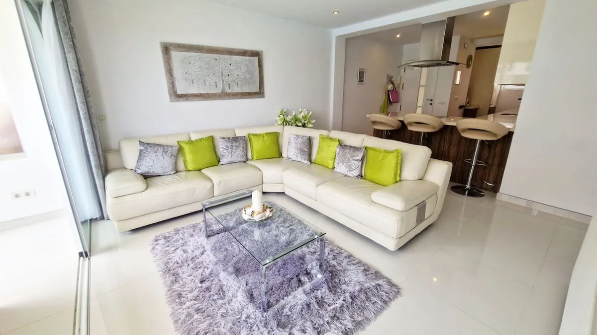 49f99506-41d9-4cf4-a0cc-e7daece84d0b