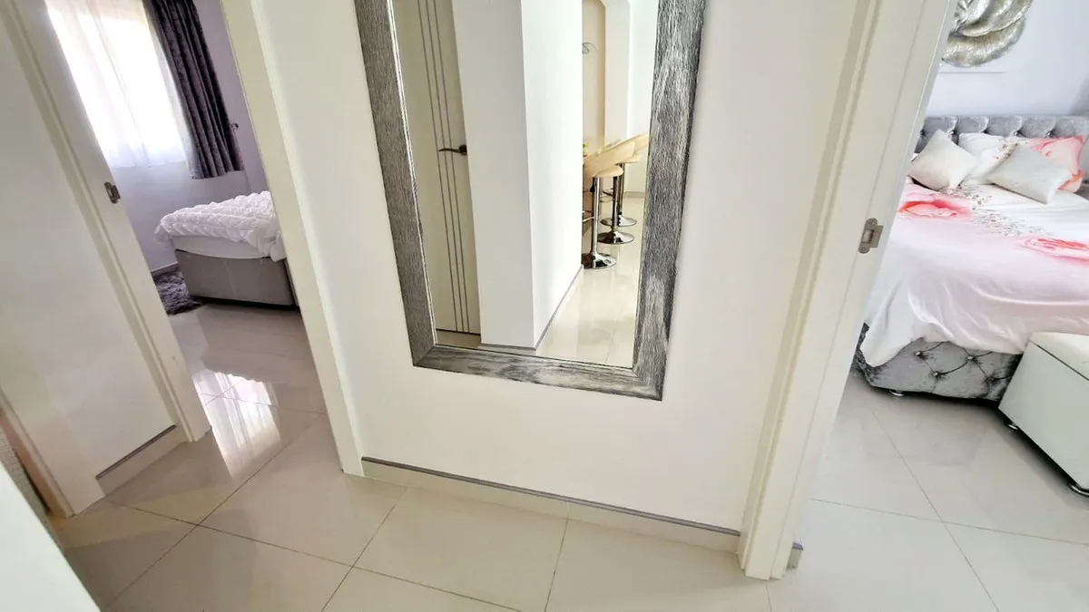 5ea0700f-4d46-465d-a76c-0e5676af6d54