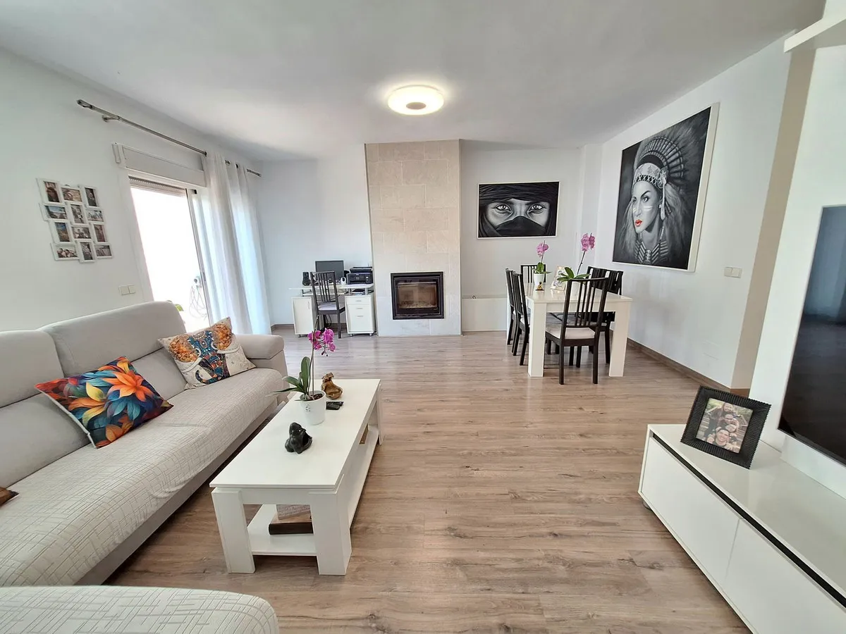 1df3fc81-3c53-40e2-957c-b5f6f69aec1b