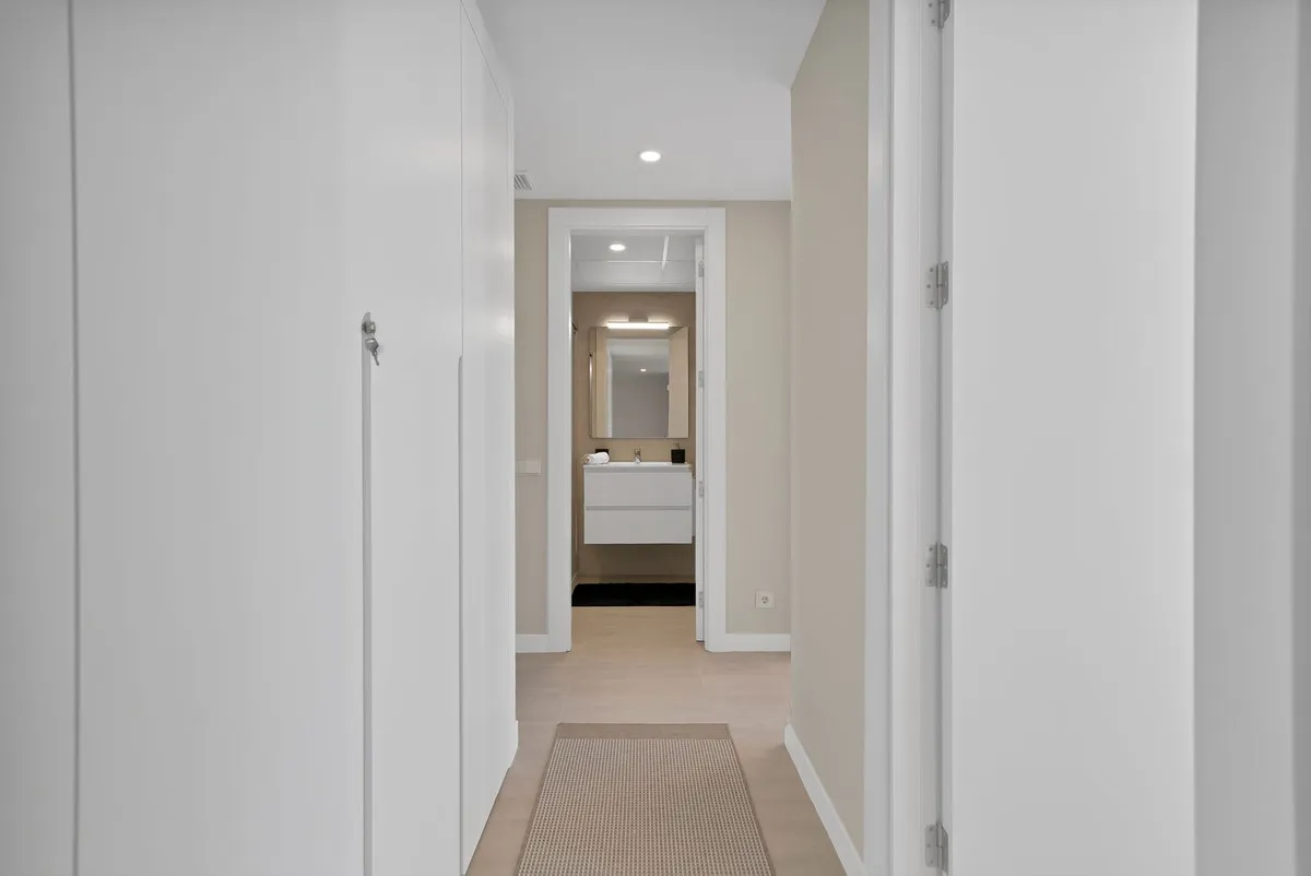 f5f16fd8-366f-470e-9b6a-8642afd22562