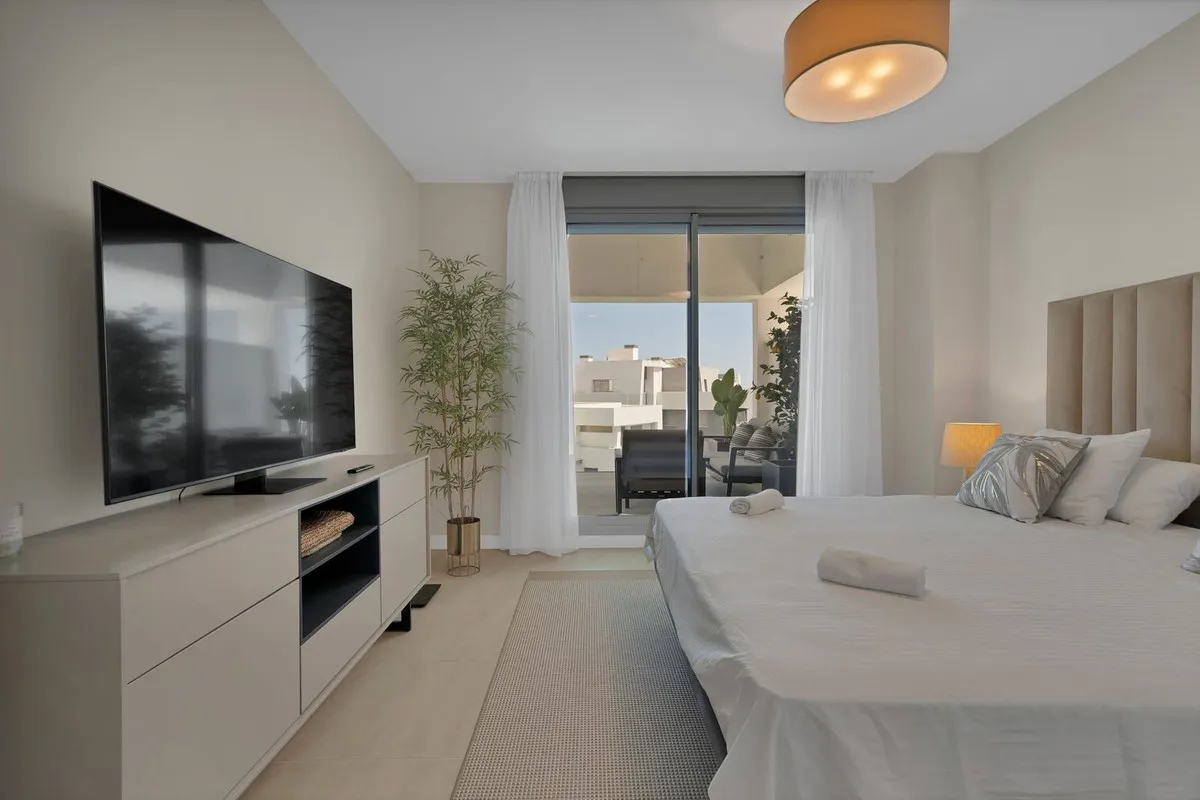 fd7160ad-4818-4171-aa4f-fc4cc12202a2