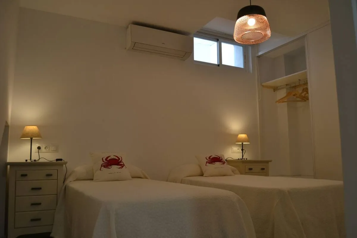 1d96bc06-5697-4941-978a-5a3e2156b564