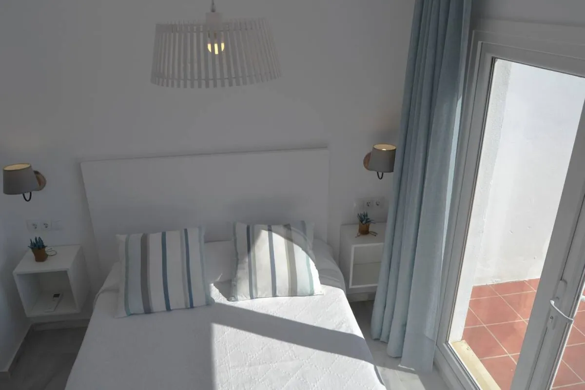 a8228cd4-898e-4b7c-8cef-914ed1c5e7ed