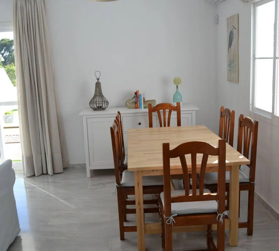 c05682cb-c4ca-43ba-ada9-4263a55415a5