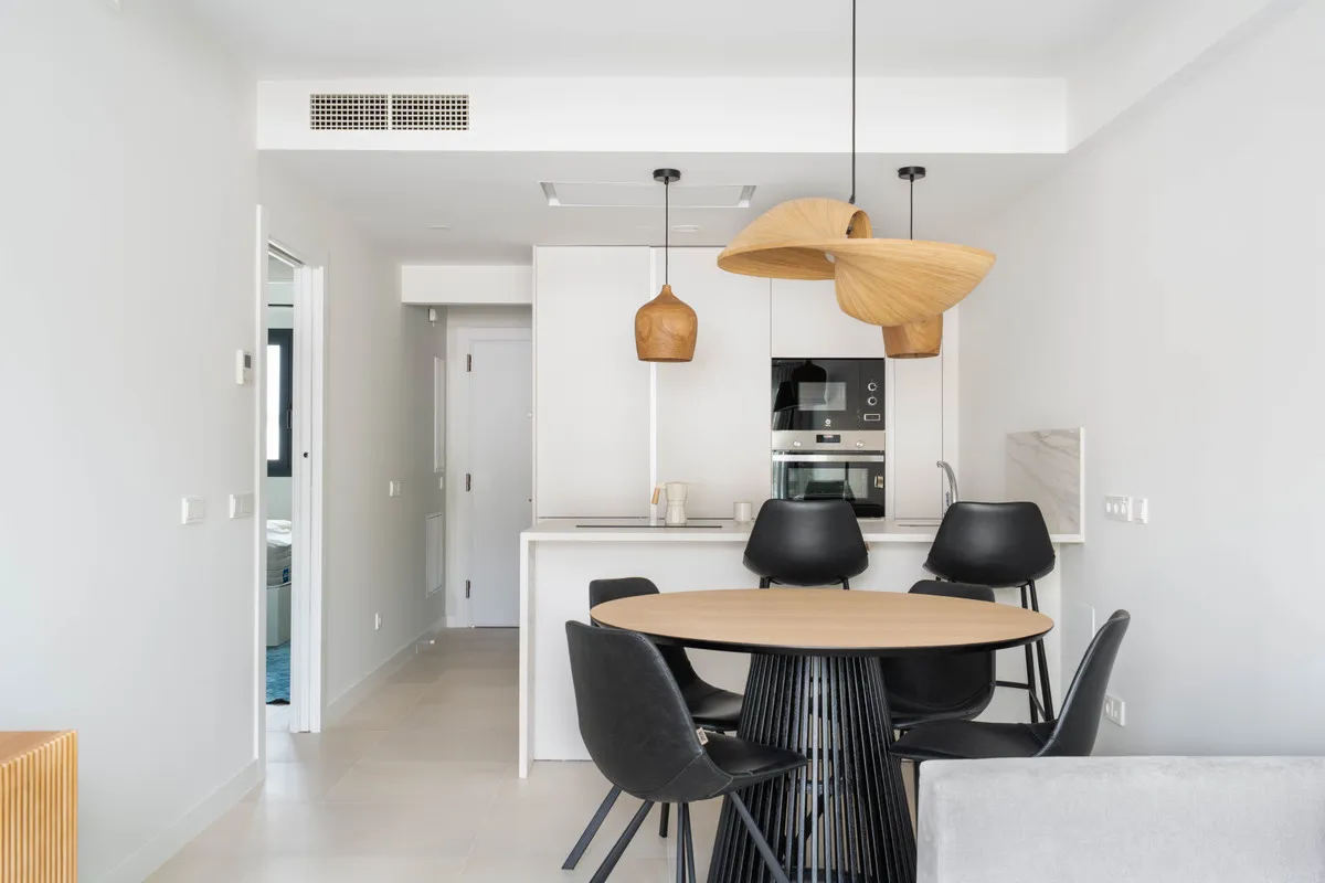 04d07f2f-722d-44b1-bd3f-a08b7a2af957