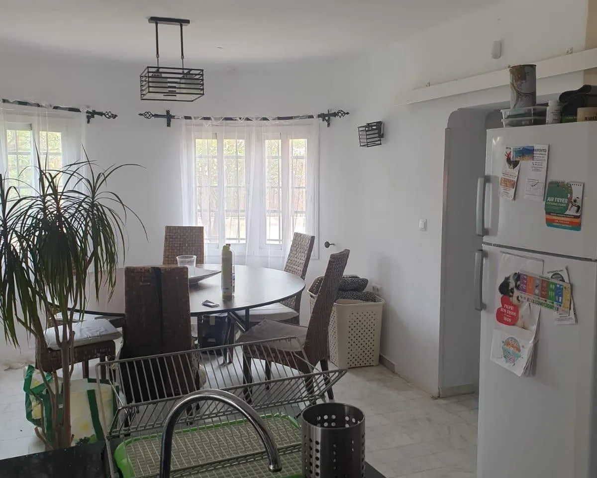 10239e7b-e717-47be-b5a9-19cb5da22fed