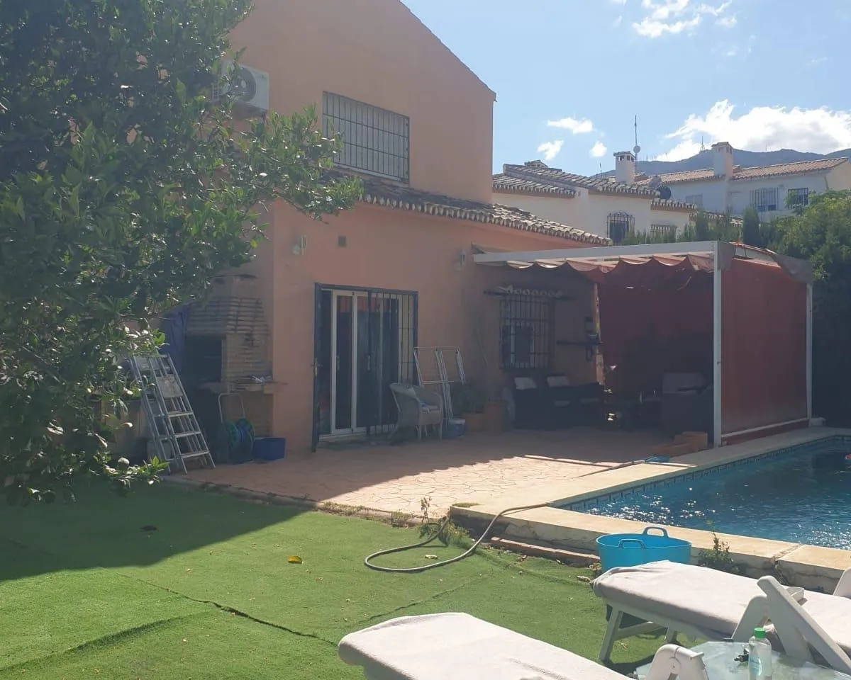 bc7dfe7e-67ff-4cb8-ae42-d9a59966d1ce