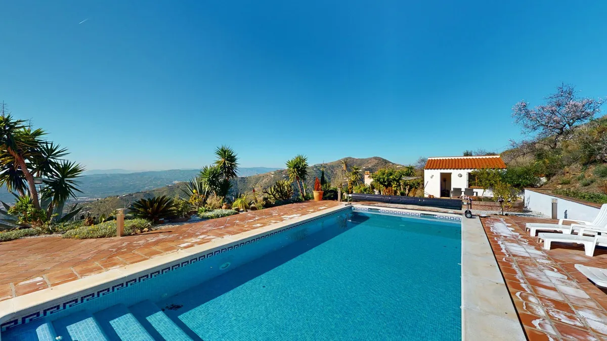 59b57cdb-17f8-4c1a-a1c8-0cee59080354