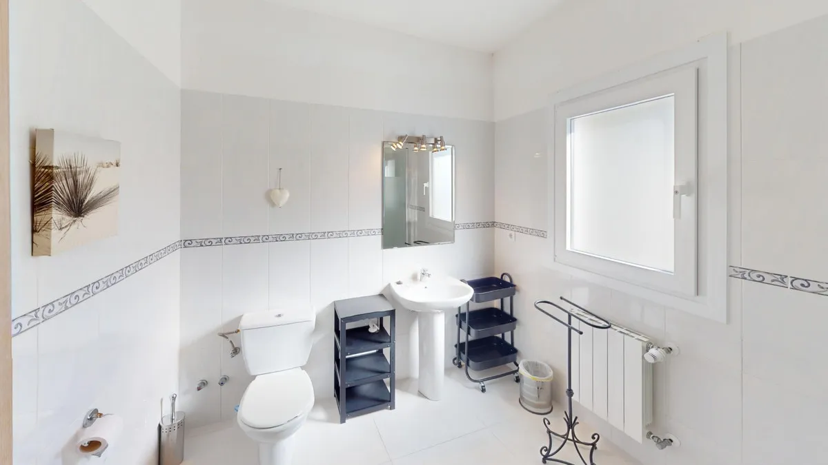 84ce0192-fa69-4ec5-83f5-975290c55c5d