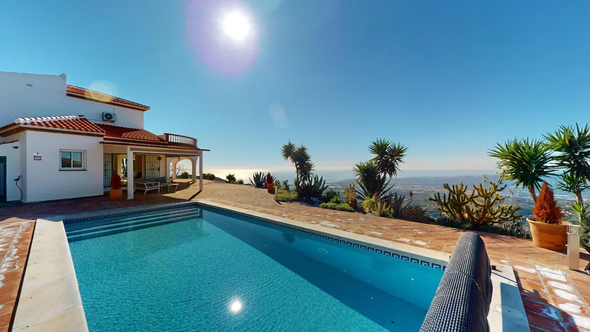 8a290913-a5df-4f7e-a84c-369d1a13553d