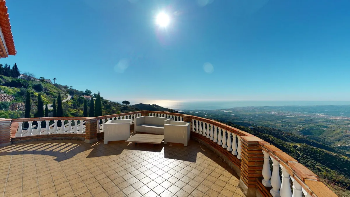 b1ad6ee7-7df7-48e1-be29-a9ca96b8e25c