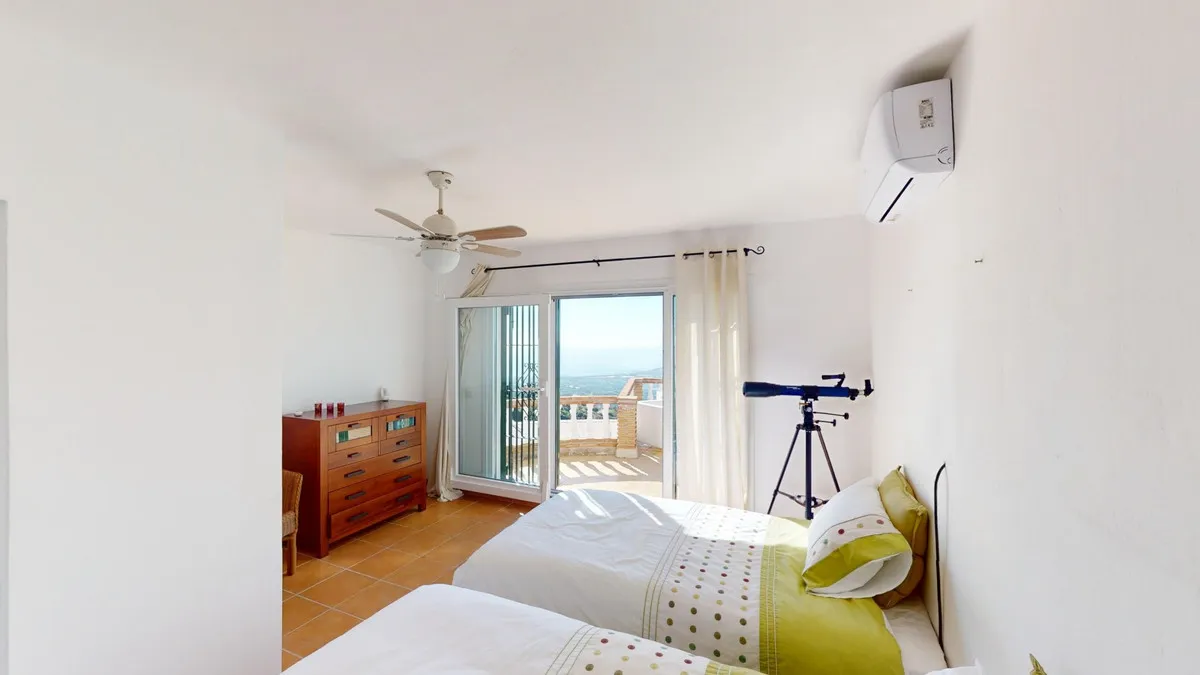 b22ce19c-1758-4581-9545-b3ff8c700f88