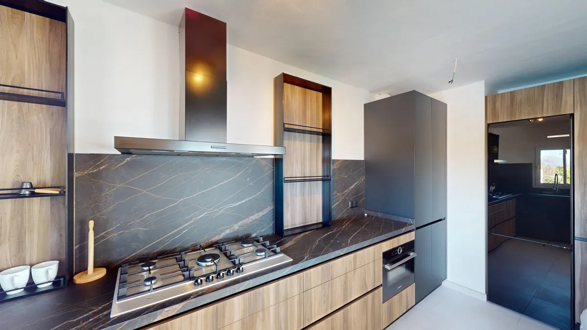 ed46cd34-2e04-4b08-9661-e3f47711a277