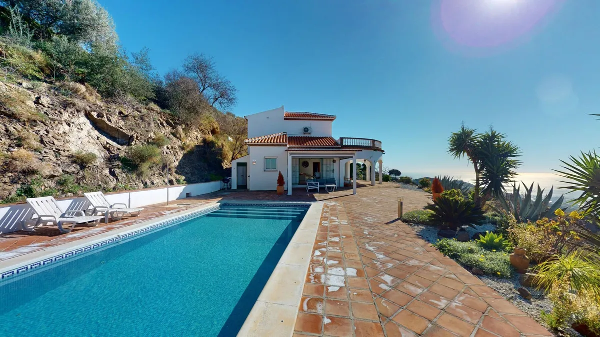 ed6eb822-3fd4-4796-96fb-da2a2042e4d1