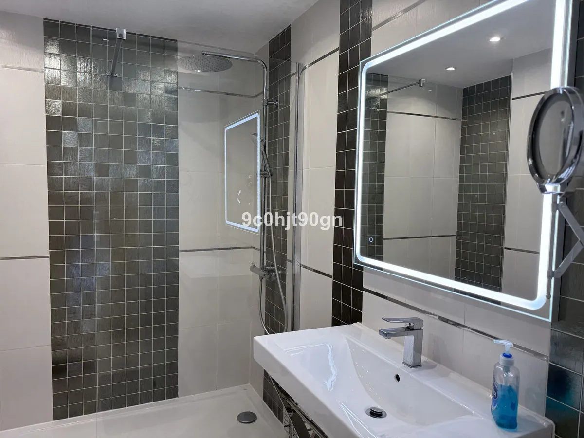 4e69963c-b5a9-4156-954b-37c0078c66f6