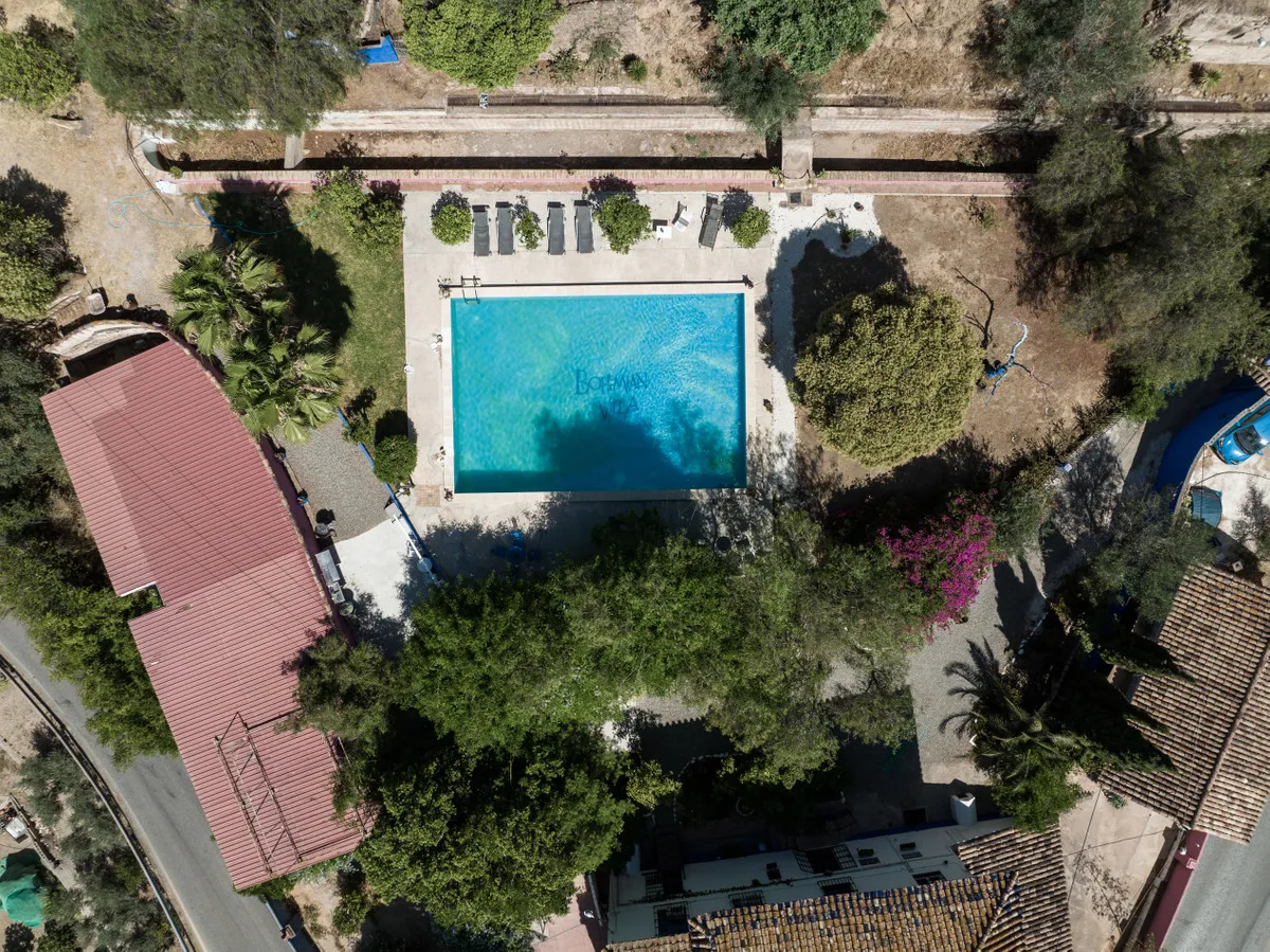 0b308f7d-8d74-4921-9869-c824d683b907