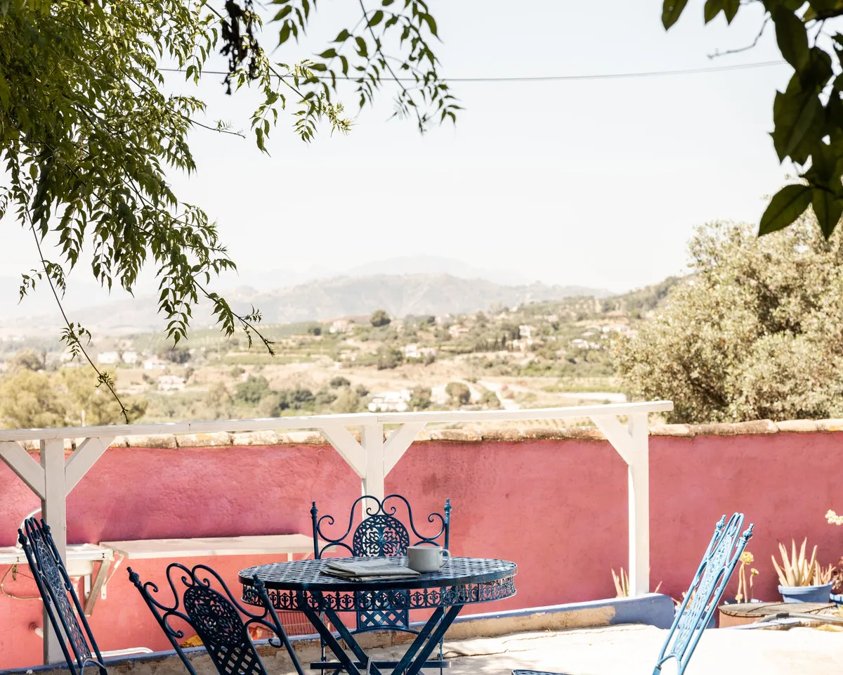 a22d81e2-86be-47fa-8d92-2595ee078da6