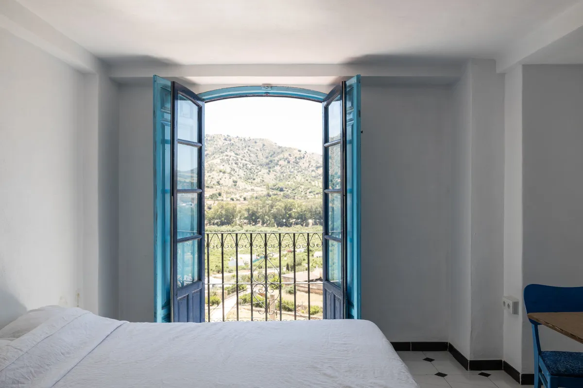 b567e563-40d1-4b8b-85ea-26ee6e5ace45