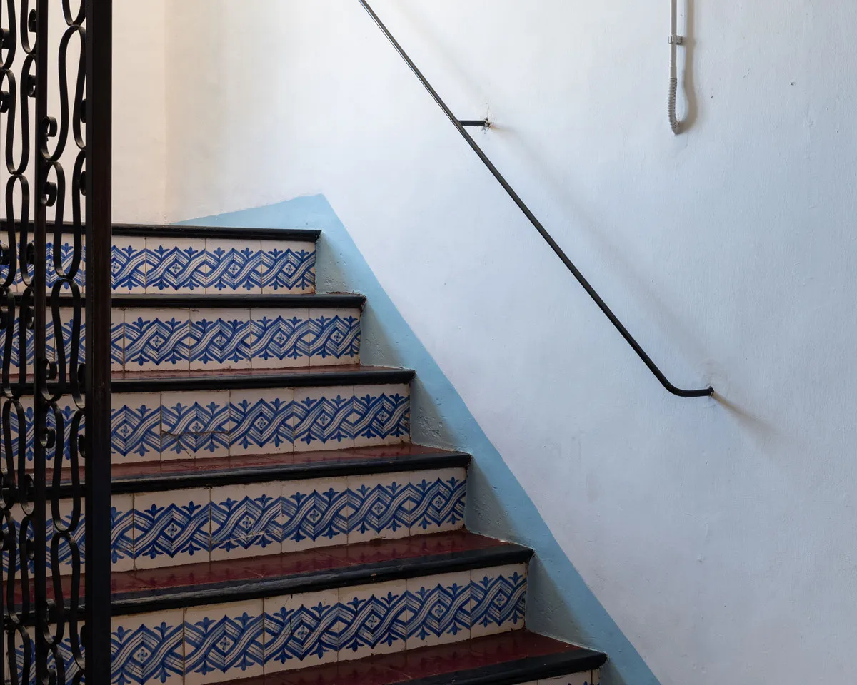 f1278494-be09-437b-83df-af216d2cf135